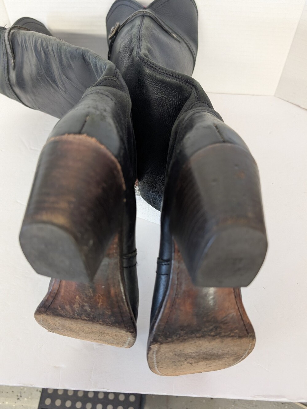 Frye Boots Black Leather Knee-High Riding Women's Sz 6 - Picture 11 of 12